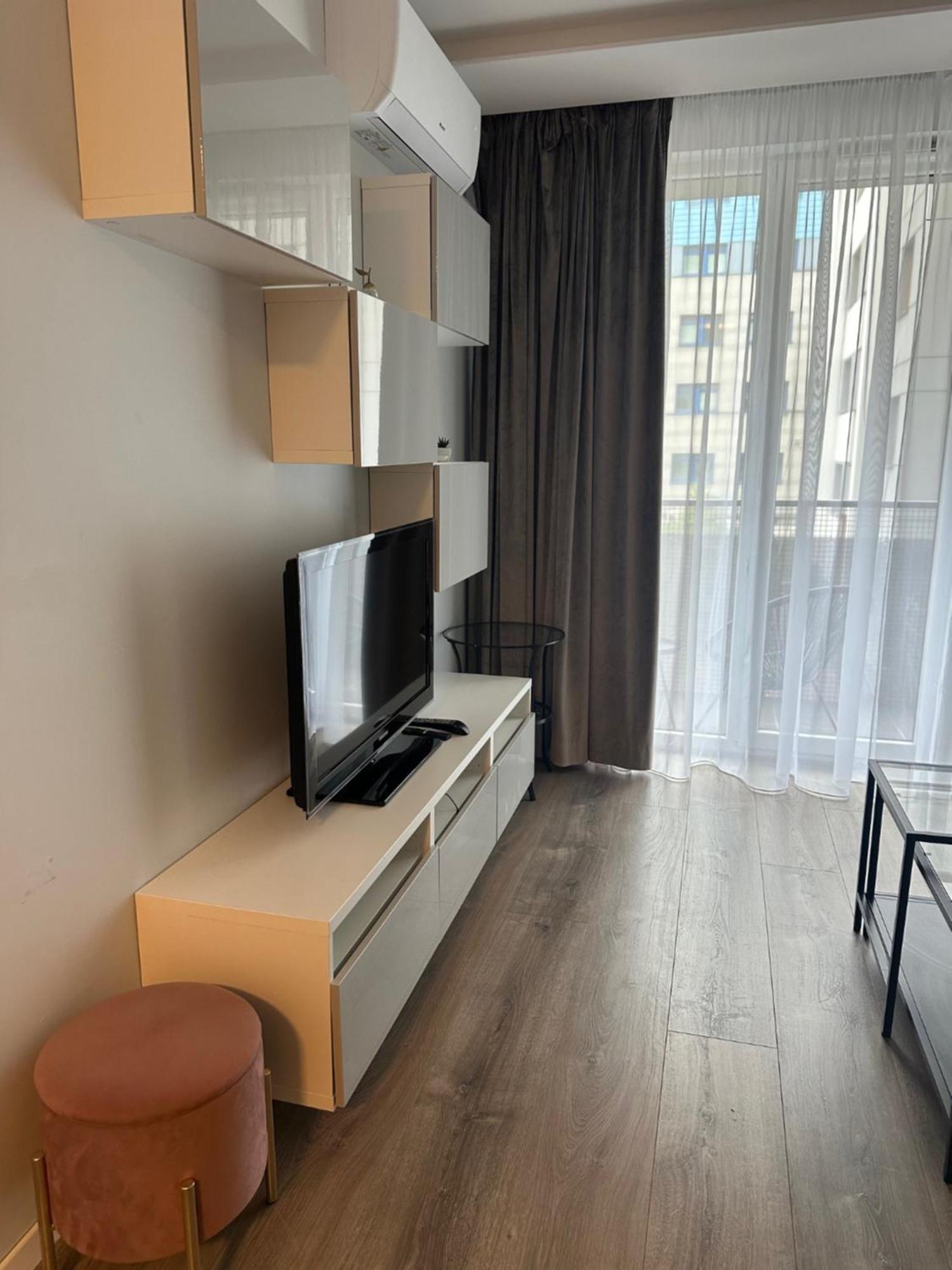 Modern Apartment Near To The Chopin'S Airport Cybernetyki 2A Warsawa Bagian luar foto